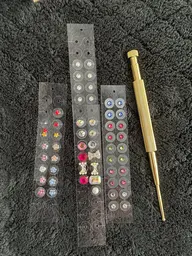 耳ツボマッサージ&ジュエリー