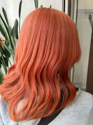 🐶🍊🧡イメチェンにおすすめ🧡ブリーチカラー+3stepトリートメント