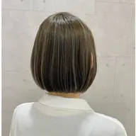 6月からになります✨️【🌷カラーモデル🌷】ハイライト➕ダメージレスイルミナカラー✨