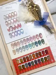 enoi マグネットジェル　オフケア込み　（全面/斜め）　4週以内オフ無料　4週以上オフ+500円