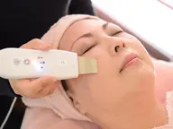 毛穴洗浄フェイシャル✨気になる毛穴の汚れ　黒ずみ　キレイにお掃除して美白肌になって💕デコルテまでのトリートメント付き