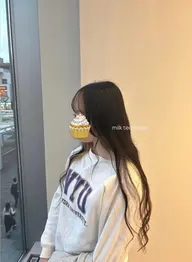 インナーカラー(ブリーチ込)＋トリートメント🍓