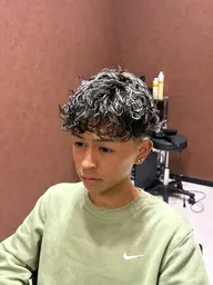 【2回目以降】カット+パーマ+カラー《ハイライト（メッシュ）》☆.*˚¥12,000~