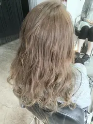 特に赤みを消したい方へ✨透明感グラデーションカラー & トリートメント