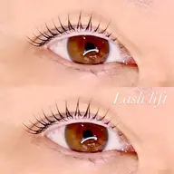 ケラチンラッシュリフト〔上まつげパーマ〕まつ毛を補修しながら、ハリ艶とカール持ちを高めるケアラッシュリフト🫧