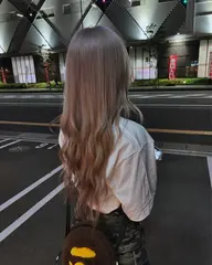 🪽透明感が実現できる高発色ダブルカラー🪽ダメージレスなブリーチと髪質改善トリートメント付き✨