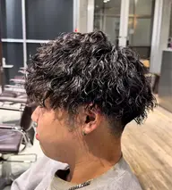 カット+ツイストスパイラルパーマ