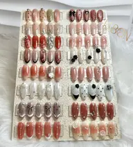 ⭕️ 【 オフ込みケア付き】 定額デザイン選べる/流行りのワンホンネイル