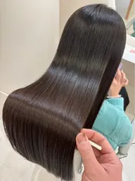 【🌟ミディアム​〜​ロングの方限定】🎀カット＋カラー＋超音波クイックトリートメント✨️