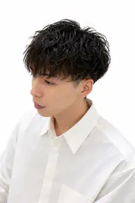 【minimo限定⁉️🉐半額キャンペーン🔥🔥】大好評の為延長✨️メンズカット＋パーマ🍀