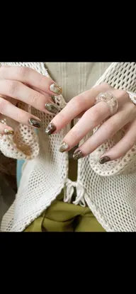 ハンドネイル(フリーデザイン)オフ無料♪