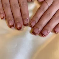 🥚フレンチネイル