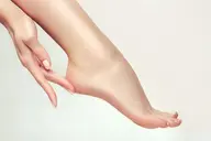 【再来】フット 深爪矯正クリア（他店オフ有り・ケア込・長さ無し）