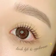 🎀(パリジェンヌ)ラッシュリフト上下＋アイブロウWAX🎀【再来＋1000円】