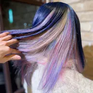 《高明度、高発色》ブリーチ+カラーバター