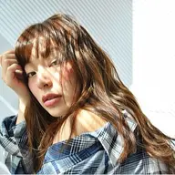 顔周りのクセと表面のアホ毛矯正