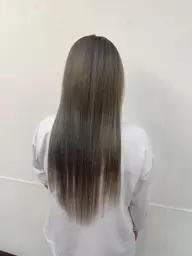 ヘッドスパorトリートメント☆シャンプー・ドライ込み!!価格4400円→3000円(税込)