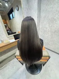 カラー＋修復トリートメント【ケアプロ（トリートメントの促進機）】