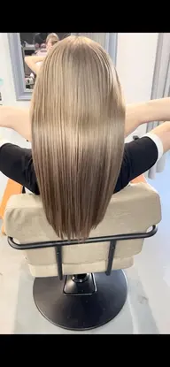⭐️髪の毛のダメージを抑えてカラーしたい方⭐️髪質改善カラー＋前処理トリートメント¥5000