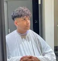 【土日、祝クーポン】メンズカット（フェード可）＋パーマ（スペインカール、極道パーマ、プードルパーマ、ニュアンスパーマ