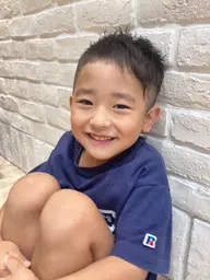 ５歳男の子キッズカット撮影モデル