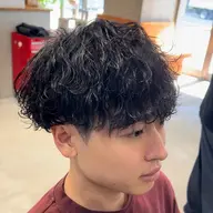 カット+波巻きパーマ+スタイル撮影