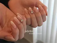 オフありグラデーションネイル