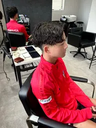 【 ご新規様限定 】men'sカット+波巻きケアパーマ+専用トリートメント✨️