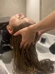 【初めての方へ】ツボ押しヘッドスパ