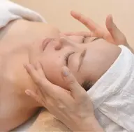 フェイシャルエステ💆‍♀️お悩み別パック✨ヘッドandデコルテリンパ