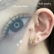 まつ毛パーマ 【 シャンプー🧴束仕上げ 】➕ 💎👂 耳ツボ 𝗷𝗲𝘄𝗲𝗹𝗿𝘆 【 付け放題 】👂💎