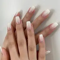 4/24まで限定¥1000off‼️【HAND】オフ有 白グラデーション