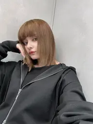 💥根本のみブリーチ⚡️   ✨ブリーチリタッチ⚡️＋艶髪カラー🫧＋選べるトリートメント