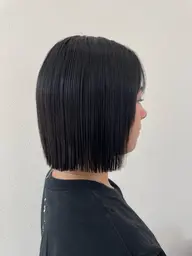 カット＋縮毛矯正【自然で扱いやすい仕上がり｜土日祝＋¥1,000】