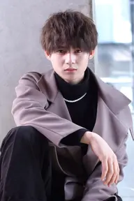 ミニモ学割🌈【2回目以降の学生のお客様】🌈メンズ似合わせカット➕カラー➕生ケラチン➕毛髪補修トリートメント