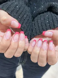 オフあり⭕️フレンチネイル(クリアベース)