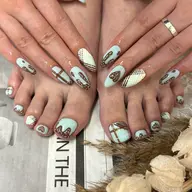 【ネイル★ハンドフットやり放題】180分内デザインやり放題💅🏻