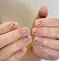 彩り宝石ネイル💎フラッシュチークネイル➕カラーストーン30個付き【ジェルオフ無料】フィルイン無料