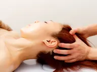 【毛穴洗浄＋極上炭酸ドライヘッドマッサージ20分】