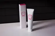 【お得セット】最新セルフホワイトニング【9分×2回】+歯磨き粉1本¥9,280→¥2,980 別途料金なし