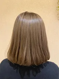 【自分へのご褒美】似合わせカット➕極上ヘッドスパ20分➕シルクトリートメント、コテ巻きブロー付き