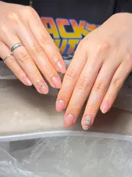OPEN記念✨ハンドメニュー20%OFF(6月30日まで付け替えジェルオフ無料 フラッシュネイル /ラメネイル