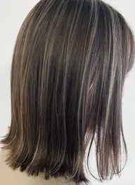 【🌟大イメチェン🌟】透明感たっぷりハイライトカラー🫧✨