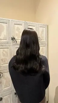 顔周りレイヤーカット+プレミアムカラー+サラツヤトリートメント