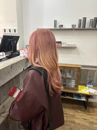 ミディアム限定✨カット+ブリーチ+カラー