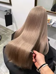 【ハイトーン✨】ハイブリーチ(ブリーチ2回)➕クイックトリートメント/