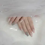 オフあり🤍2本アート🎀