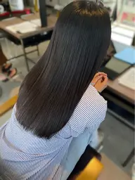 寒色カラー➕高保湿トリートメント🫧✨️