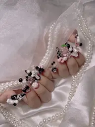 🍓長さだし10本、ロングやり放題メニュー🍓デザイン、パーツつけ放題【オフあり】