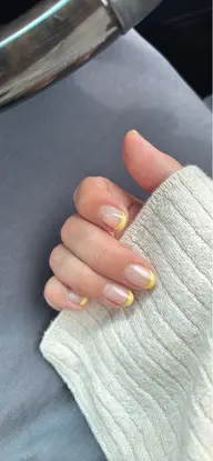 フレンチネイル【ケア、オフ込み】